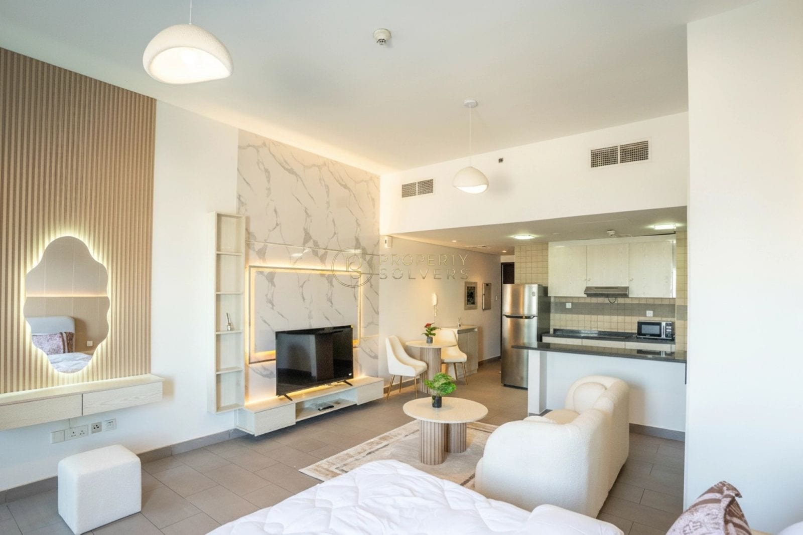 Exclusive Unit | High Floor | Upgraded Furnished