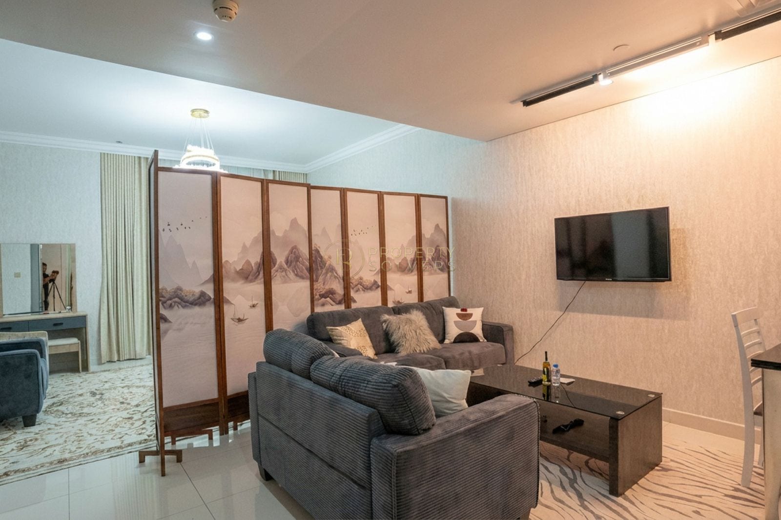 Biggest Layout | 4 Cheques | Vacant