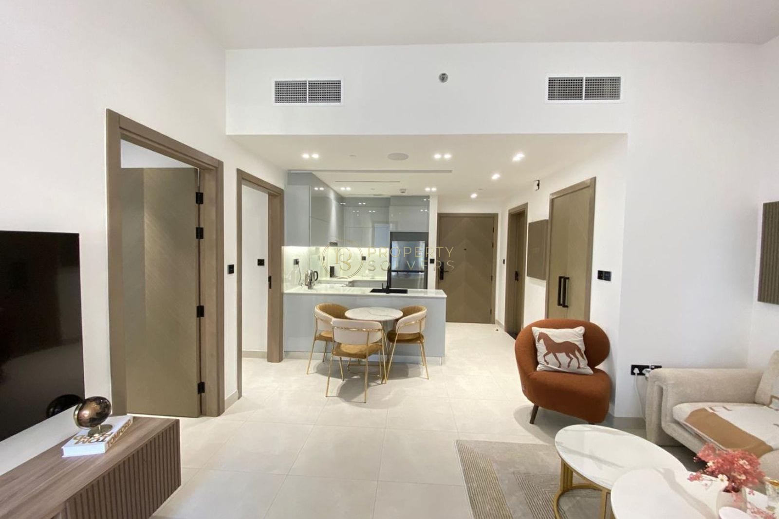 Canal & Burj Views | Luxury Furniture | Jacuzzi